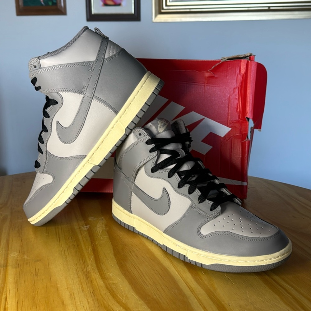 Nike Dunk High ‘Aged Gray’ Sz 9.5W/8M